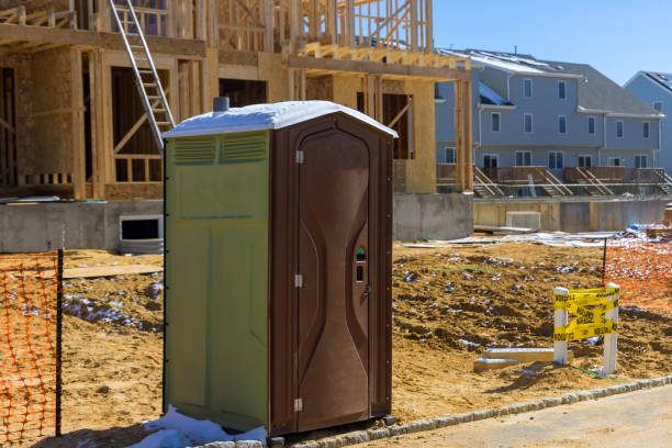 Portable bathroom rental in Manchester, IA